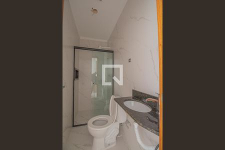 Banheiro de apartamento para alugar com 1 quarto, 30m² em Vila Campanela, São Paulo