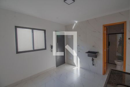 Cozinha/ Área de serviço  de apartamento para alugar com 1 quarto, 30m² em Vila Campanela, São Paulo