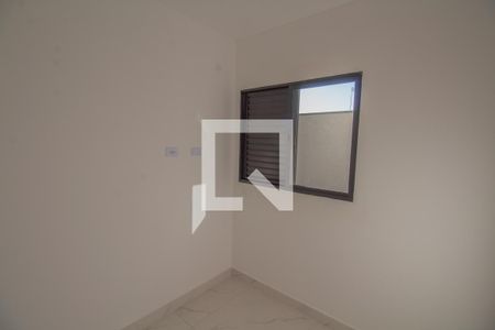 Quarto 1 de apartamento para alugar com 2 quartos, 35m² em Vila Campanela, São Paulo