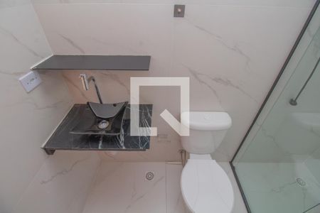 Banheiro de apartamento para alugar com 1 quarto, 40m² em Vila Campanela, São Paulo