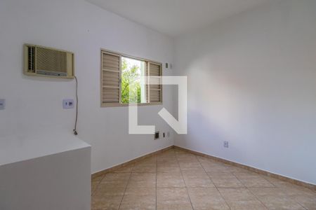 Quarto 1 de casa para alugar com 2 quartos, 82m² em Jardim Audir, Barueri