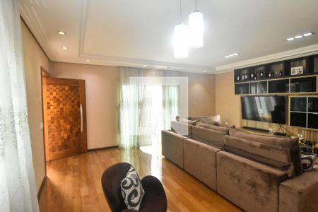 Sala de casa à venda com 5 quartos, 320m² em Vila Olinda, São Paulo