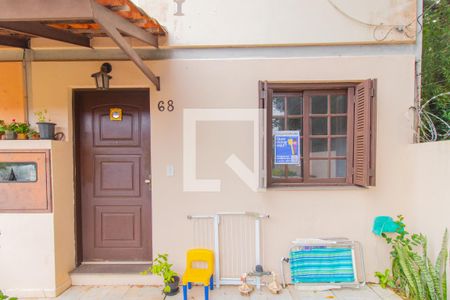 Casa de condomínio à venda com 120m², 2 quartos e 1 vaga Casa de condomínio à venda com 120m², 2 quartos e 1 vagaFachada