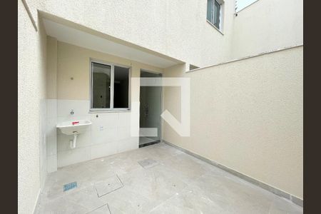 Área de Serviço de casa à venda com 2 quartos, 124m² em Vila Cloris, Belo Horizonte