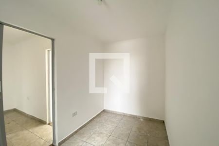 Quarto 1 de casa para alugar com 2 quartos, 56m² em Bussocaba, Osasco