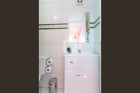Banheiro suite de apartamento à venda com 3 quartos, 57m² em Nossa Senhora do O, São Paulo
