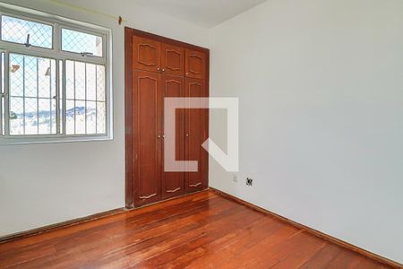 Quarto 1 de apartamento para alugar com 4 quartos, 360m² em Santo Antônio, Belo Horizonte