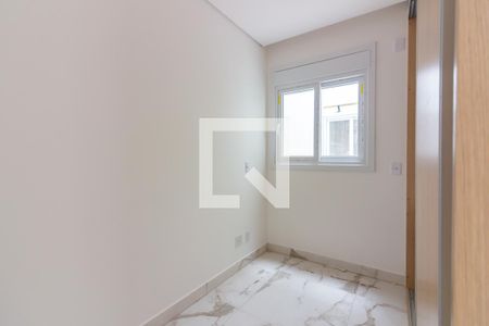 Quarto  de apartamento para alugar com 2 quartos, 75m² em Jardim das Flores, Osasco