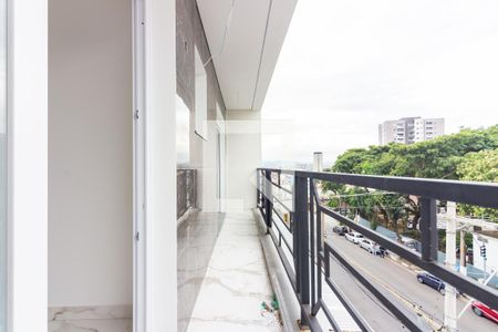 Varanda  de apartamento para alugar com 2 quartos, 75m² em Jardim das Flores, Osasco