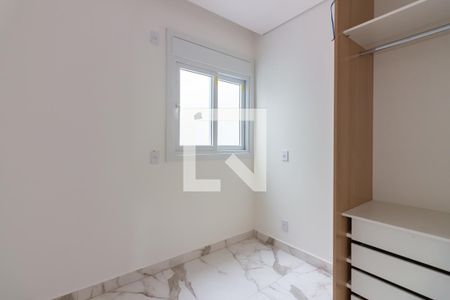 Quarto  de apartamento para alugar com 2 quartos, 75m² em Jardim das Flores, Osasco