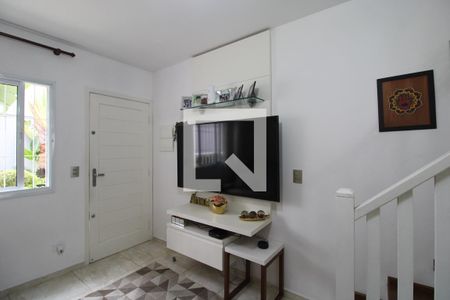 Sala de casa de condomínio à venda com 2 quartos, 80m² em Jardim do Carmo, São Paulo