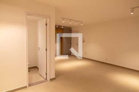 Sala de apartamento para alugar com 2 quartos, 84m² em Santo Amaro, São Paulo