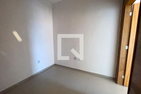 Sala de casa para alugar com 1 quarto, 25m² em Vila Leopoldina, Duque de Caxias