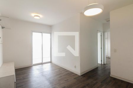 Sala  de apartamento à venda com 2 quartos, 63m² em Pari, São Paulo