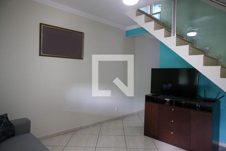 Sala de casa à venda com 2 quartos, 90m² em Minas Caixa, Belo Horizonte