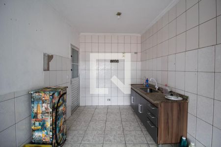 Sala/Cozinha de casa para alugar com 3 quartos, 80m² em Conjunto Residencial José Bonifácio, São Paulo