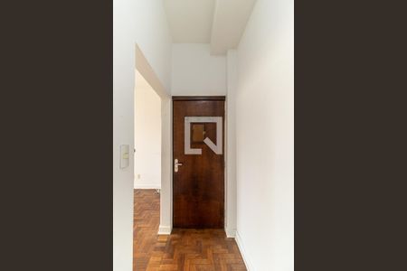 Corredor Entrada de apartamento à venda com 1 quarto, 77m² em República, São Paulo