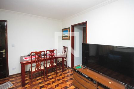 Sala de casa à venda com 5 quartos, 130m² em Jardim Mimar, São Paulo