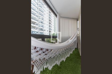 Sacada da Sala de apartamento à venda com 3 quartos, 240m² em Olímpico, São Caetano do Sul