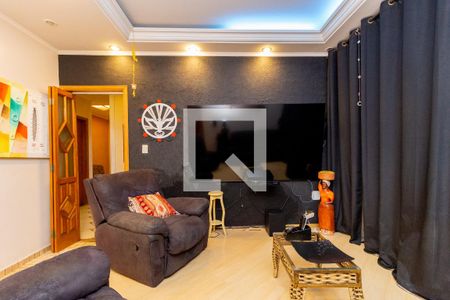 Sala de Tv de casa à venda com 3 quartos, 300m² em Vila Prudente, São Paulo
