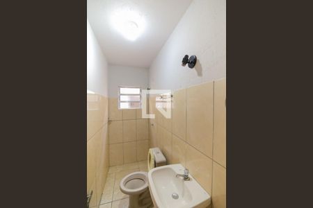 Banheiro de casa para alugar com 1 quarto, 35m² em Americanópolis, São Paulo