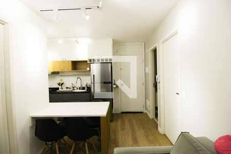 Sala de apartamento à venda com 2 quartos, 34m² em Jurubatuba, São Paulo