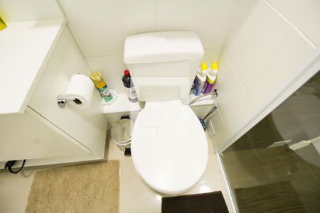 Banheiro de apartamento à venda com 2 quartos, 34m² em Jurubatuba, São Paulo