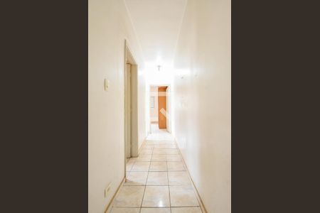 Corredor  de casa à venda com 3 quartos, 120m² em Vila Cordeiro, São Paulo