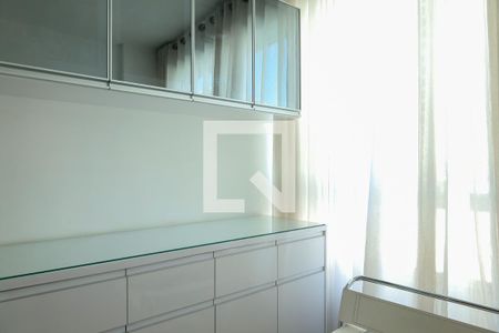 Sala de apartamento para alugar com 3 quartos, 92m² em Alto Caiçaras, Belo Horizonte