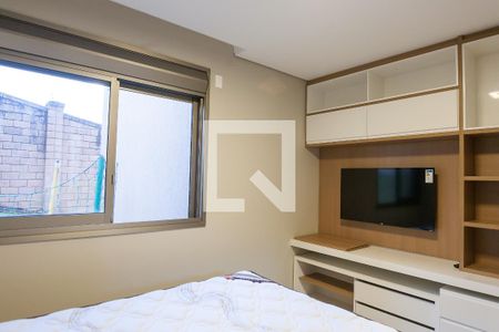 Casa de condomínio à venda com 280m², 4 quartos e 4 vagas Casa de condomínio à venda com 280m², 4 quartos e 4 vagassemi suite 2