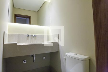 Casa de condomínio à venda com 280m², 4 quartos e 4 vagas Casa de condomínio à venda com 280m², 4 quartos e 4 vagaslavabo