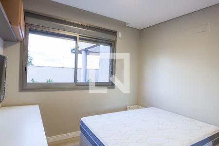 Casa de condomínio à venda com 280m², 4 quartos e 4 vagas Casa de condomínio à venda com 280m², 4 quartos e 4 vagassuite 1