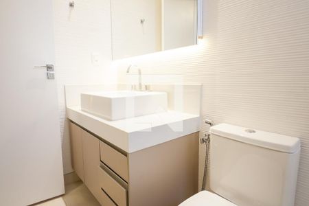 Casa de condomínio à venda com 280m², 4 quartos e 4 vagas Casa de condomínio à venda com 280m², 4 quartos e 4 vagasbanheiro suite 1