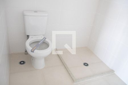 Banheiro de kitnet/studio para alugar com 1 quarto, 29m² em Tucuruvi, São Paulo