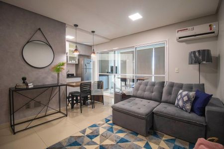 Sala de apartamento para alugar com 1 quarto, 49m² em Setor Marista, Goiânia