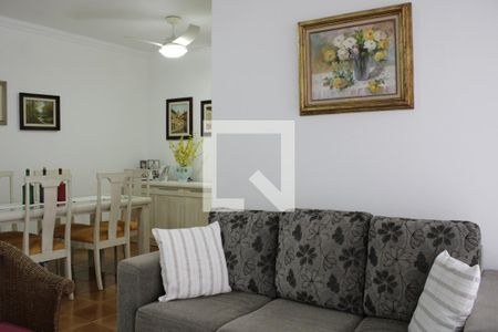 Sala de apartamento para alugar com 2 quartos, 65m² em Jardim Três Marias, Guarujá