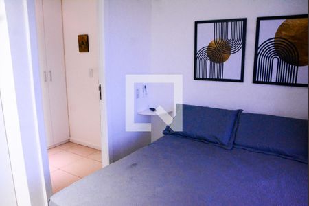 Quarto 2 de apartamento para alugar com 2 quartos, 54m² em Armação, Salvador