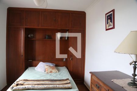 Quarto 1 de apartamento para alugar com 2 quartos, 76m² em Vila Tupi, Praia Grande