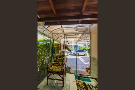 Casa de condomínio à venda com 130m², 3 quartos e 3 vagas Casa de condomínio à venda com 130m², 3 quartos e 3 vagasHall de entrada