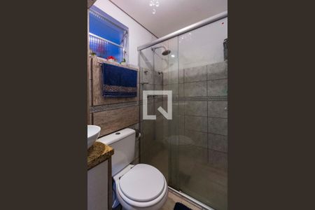 Casa de condomínio à venda com 130m², 3 quartos e 3 vagas Casa de condomínio à venda com 130m², 3 quartos e 3 vagasBanheiro 1