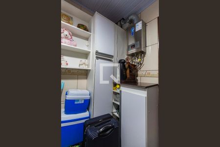 Casa de condomínio à venda com 130m², 3 quartos e 3 vagas Casa de condomínio à venda com 130m², 3 quartos e 3 vagasLavanderia