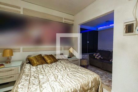 Casa de condomínio à venda com 130m², 3 quartos e 3 vagas Casa de condomínio à venda com 130m², 3 quartos e 3 vagasSuíte