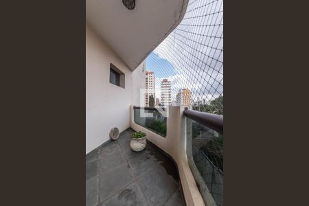 Sacada da Sala de apartamento à venda com 3 quartos, 109m² em Vila Gumercindo, São Paulo