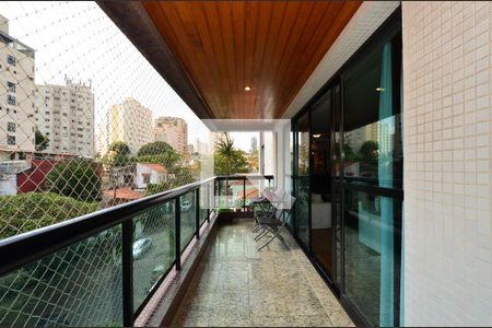 Varanda de apartamento à venda com 4 quartos, 214m² em Mirandópolis, São Paulo