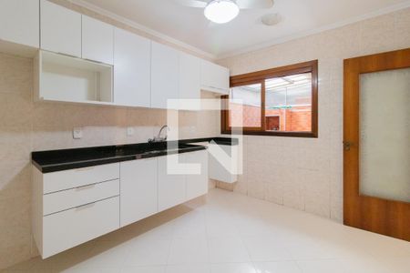 Cozinha de casa à venda com 3 quartos, 105m² em Cristal, Porto Alegre