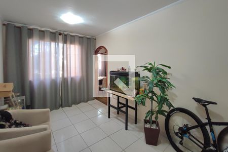 Sala de Estar de apartamento à venda com 2 quartos, 76m² em Conjunto Residencial Parque Bandeirantes, Campinas