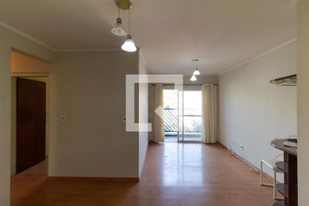 Apartamento à venda com 85m², 3 quartos e 1 vagaSalas