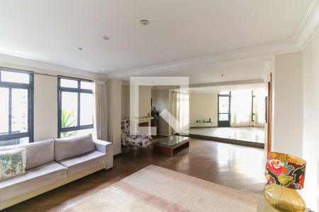 Sal de apartamento para alugar com 2 quartos, 215m² em Vila Suzana, São Paulo