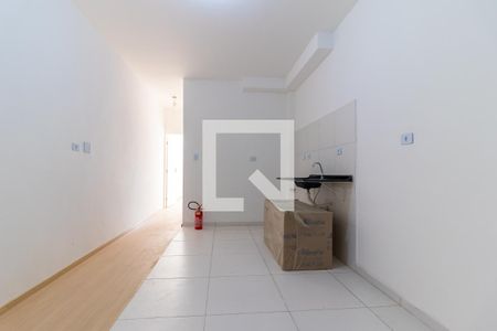 Sala e Cozinha de apartamento para alugar com 1 quarto, 43m² em Itaquera, São Paulo