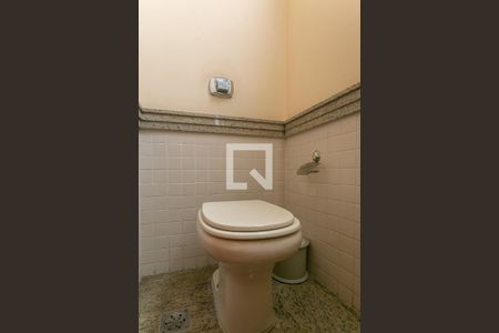 Lavabo de apartamento à venda com 4 quartos, 130m² em Funcionários, Belo Horizonte